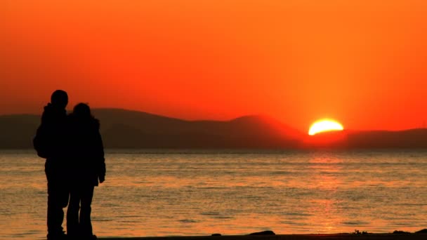 People Silhouette Sunset Sea — ストック動画