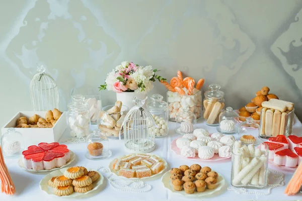 Barra Caramelo Brillante Delicada Una Boda Fiesta Galletas Dulces Malvaviscos — Foto de Stock