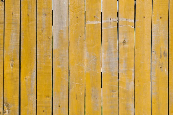 Παλιά Ξύλινη Σανίδα Φόντο Ξεφλουδίζοντας Ξεθωριασμένη Κίτρινη Μπογιά Παλιές Σανίδες — Φωτογραφία Αρχείου