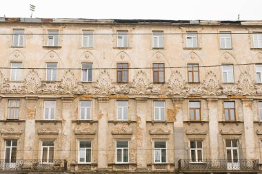 Lviv, Ukrayna. Ekim 2019. Eski şehrin mimarisi.