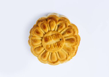 Orta Sonbahar Festivali Moon pasta Çince için. Beyaz izole. Kopya alanı