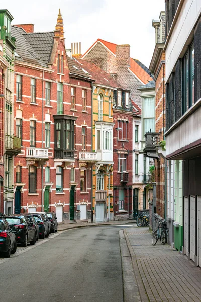 Street People Cars Bicycles Colourful Brick Buildings Ghent Belgium Day — Stock Photo, Image