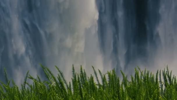 Vista detallada de la caída de agua brumosa en Victoria Falls — Vídeos de Stock