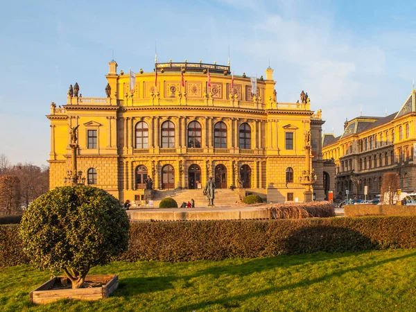 El Rudolfinum en Praga — Foto de Stock