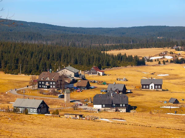 Bergdorf jizerka im Isergebirge — Stockfoto