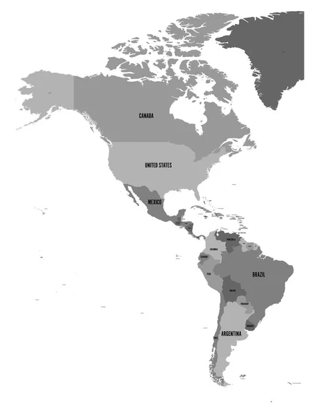 Mapa político de las Américas en cuatro tonos de gris sobre fondo blanco. América del Norte y del Sur con etiquetas de país. Ilustración simple vector plano — Vector de stock