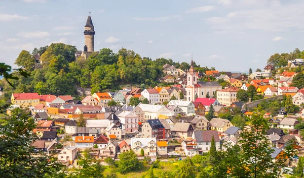 Ortaçağ Şehir Stramberk Gotik Kalesi ve Truba Kulesi, Moravia, Çek Cumhuriyeti — Stok fotoğraf