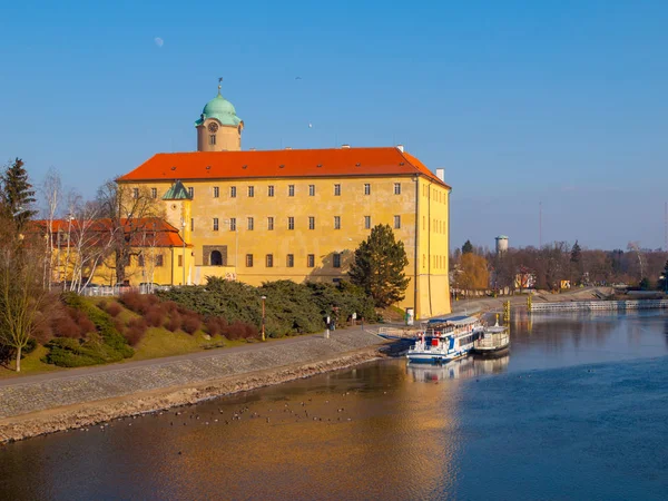 Castello di Podebrady a River Labe, Repubblica Ceca — Foto Stock