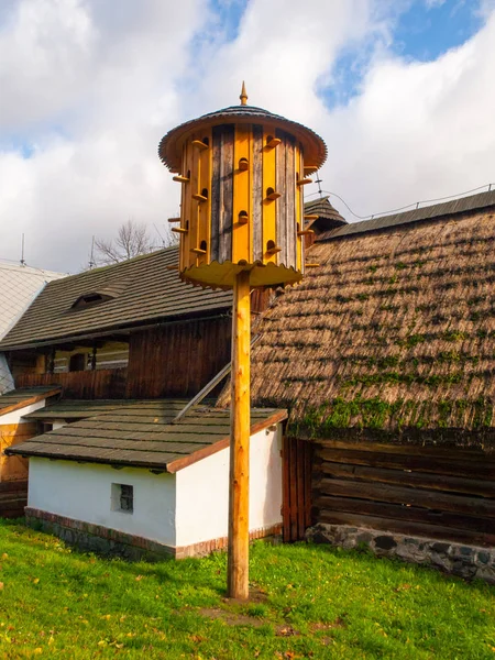 Vintage wooden dovecote in rural open-air museum — Stock Photo, Image