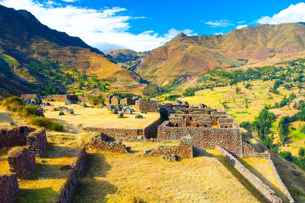 Rovine della fortezza inca Pisaq, Valle Urubamba, Perù . — Foto Stock