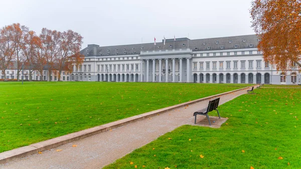 Εκλογικό Μέγαρο, Γερμανικά: Kurfurstliches Schloss, Koblenz, Γερμανία. — Φωτογραφία Αρχείου