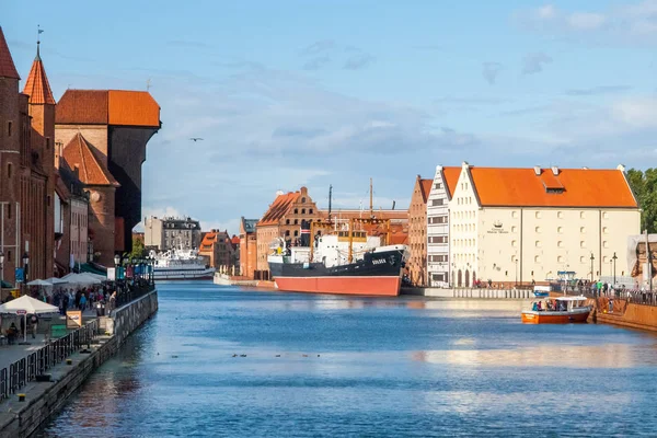 GDANSK, POLAND - AUGUST 25, 2014: SS Soldek ship - polish coal and ore freighter. On Motlawa River at National Maritime Museum in Gdansk, Poland — Stock Photo, Image