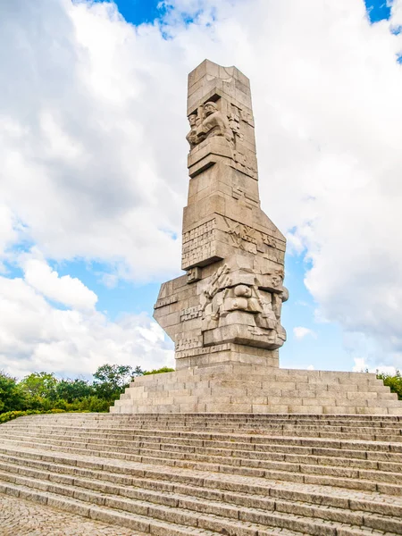 Westerplatte monument ter herdenking van de eerste slag van de Tweede Wereldoorlog, gdansk, Polen — Stockfoto