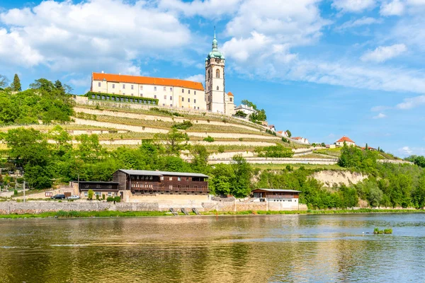 Melnik Castle on the hill above Labe and Vltava River confluence, Czech Republic — Stock Photo, Image