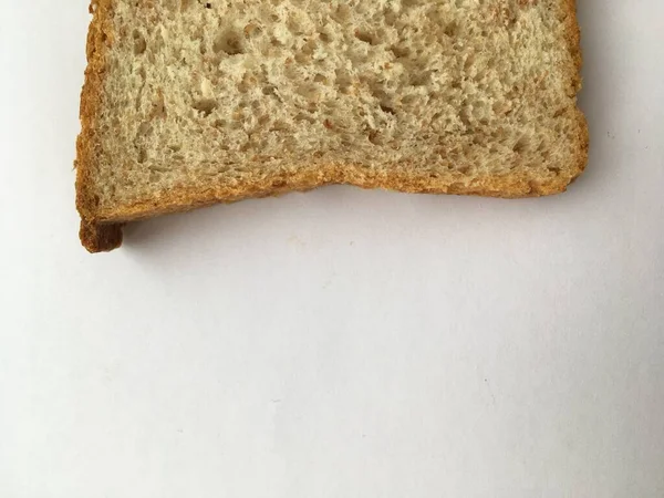 Fetta Pane Bianco Stesa Fondo Bianco Contesto Minimalista — Foto Stock