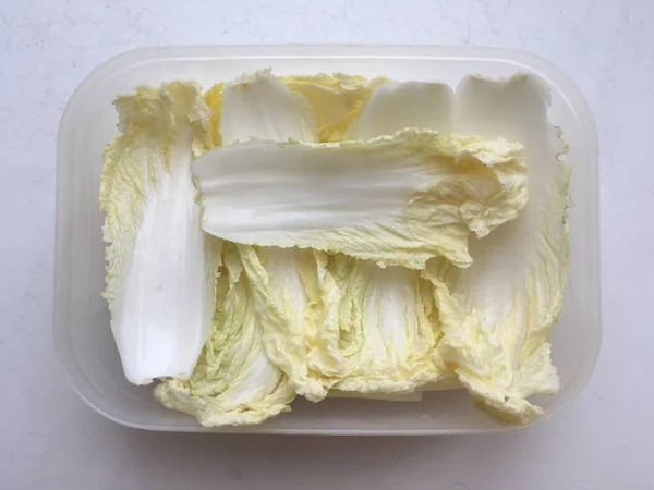 Petals Cabbage Plastic Pasuda Healthy Food Vegetarianism Minimalism — Stock Photo, Image
