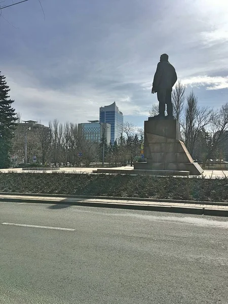 Panorama Cidade Donetsk Monumento Arranha Céus — Fotografia de Stock