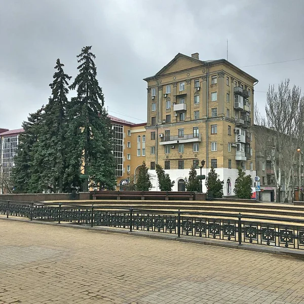 Sovjetisk Arkitektur Utsikt Över Huset Från Pushkin Boulevard — Stockfoto