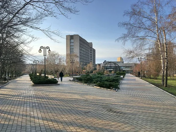 Arquitectura Moderna Gran Ciudad Edificios Altos Paisajismo Entorno Urbano — Foto de Stock