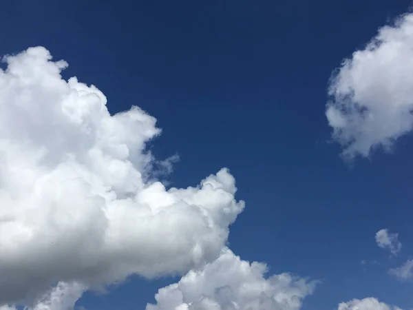 Природний Мінімалістичний Фон Абстрактні Шпалери Білі Хмари — стокове фото