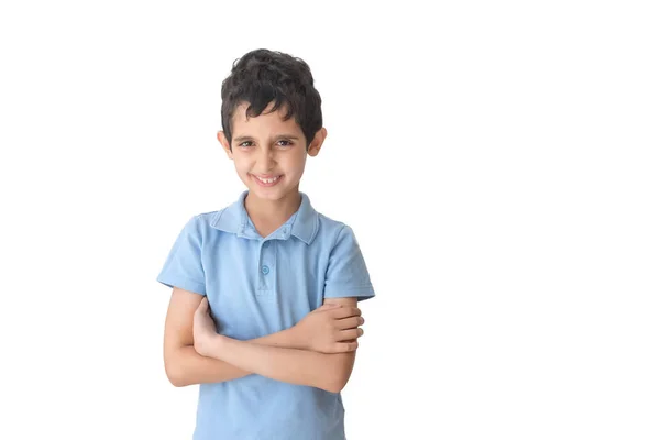Tişörtlü Gülümseyen Çocuk Beyaz Arka Planda Izole Edilmiş Öğrenci Çocuk — Stok fotoğraf