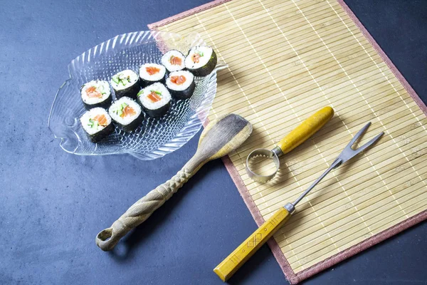 Red Fish Sushi Wooden Tray — Stock Photo, Image