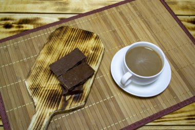 Chakolad kahvesi, üst görünüm, seçici odak