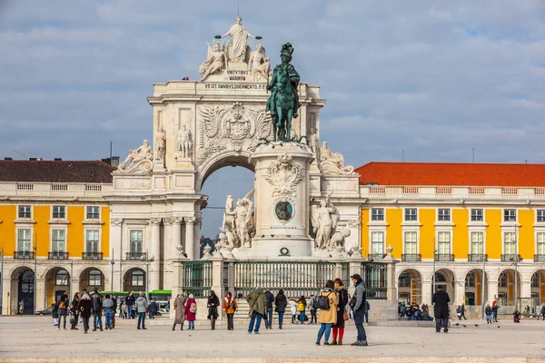 Rua Augusta Triumferar Båge Och Staty Kung Jos Lissabons Historiska — Stockfoto