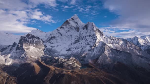 Montaña Ama Dablam. Himalaya, Nepal — Vídeos de Stock