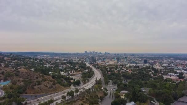 Лос-Анджелес утром. Калифорния, США. Вид с воздуха — стоковое видео