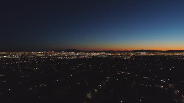 Skyline de Las Vegas al amanecer. Morning Twilight. Nevada, Estados Unidos. Vista aérea — Vídeos de Stock