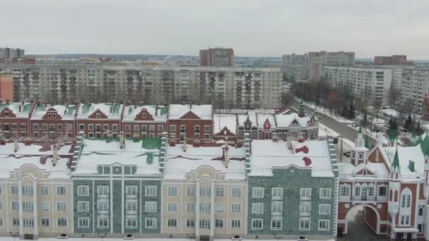 YOSHKAR-OLA, RUSSIA - 2018 년 12 월 12 일에 확인 함 .: Yoshkar-Ola City in Winter. 마리 엘, 러시아. 공중에서의 광경 — 비디오