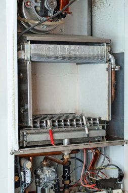 iç otomatik dahili gaz Kazan bölümünün görünümünü ben