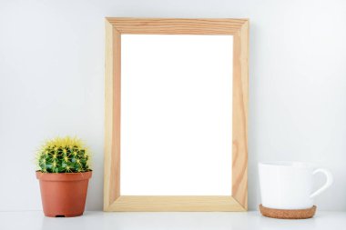 Tasarım boş ahşap çerçeve ile izole arka plan için Düzen