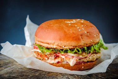 ev yapımı hamburger