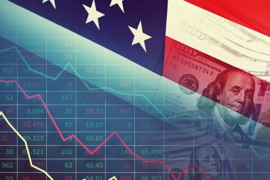 Ekonomik ve finansal kriz konsepti. Borsa grafikleri ve Amerikan bayrağına karşı kara arka planda Amerikan doları