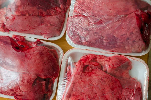 Fondo Porciones Pulmonares Carne Cruda Primer Plano Los Despojos Carne —  Fotos de Stock