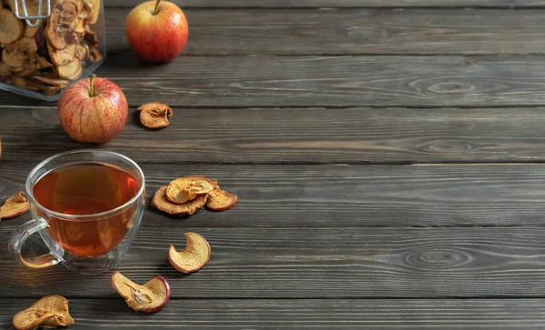 Bebida Saludable Frutas Compota Bebida Manzana Estofada Taza Manzanas Secas — Foto de Stock