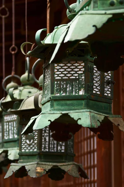 Lanterne de bronz, Japonia — Fotografie, imagine de stoc