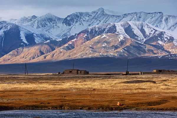 Монгольский алтайский ландшафт — стоковое фото