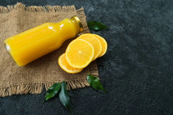 Orange Juice Bottle Slices Orange Black Background Flat Lay Vitamin — Stock Photo, Image