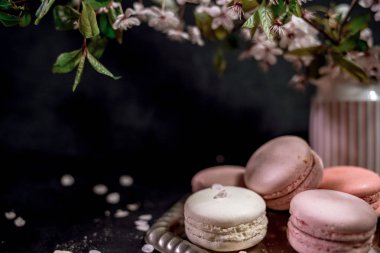 Bademli kurabiye ile mutlu sabah