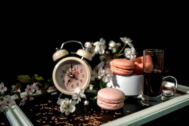 Bademli kurabiye ile mutlu sabah