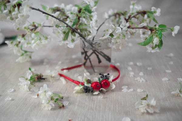 Red wreath with cherry blossom. Flower crown — Stock Photo, Image