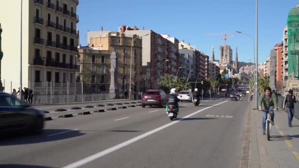 Panoramic view of the Marina street with a view of Sagrada Familia in Barcelona — Stock Video