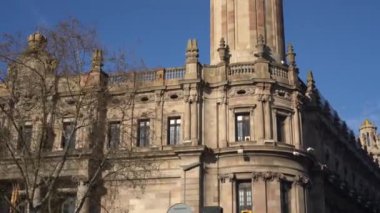 Barselona Postane Kulesi, Correos.