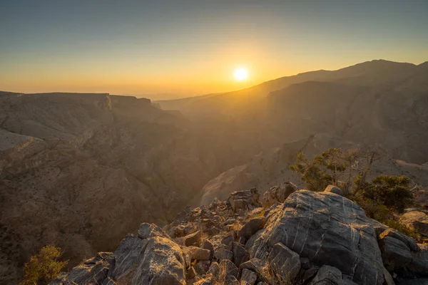Montagnes Oman à Jabal Akhdar dans les montagnes Al Hajar — Photo