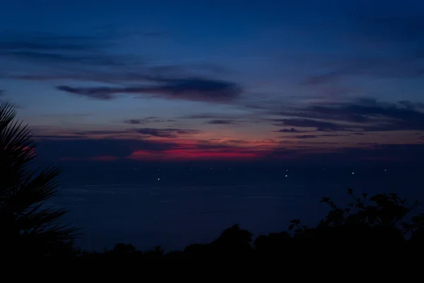 Mörk Och Levande Solnedgång Sedd Från Toppen Karon Viewpoint Phuket — Stockfoto