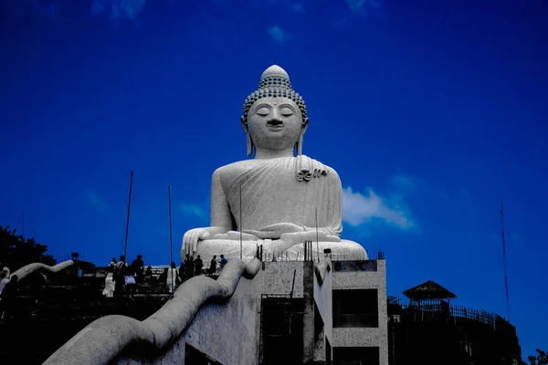 Big Buddha Monument and Grounds by Yaman Mutart — Stock Photo, Image