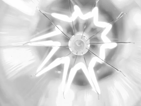 Corrente Elétrica Espiral Incrível Dentro Uma Lâmpada Clara Cristal Retro — Fotografia de Stock